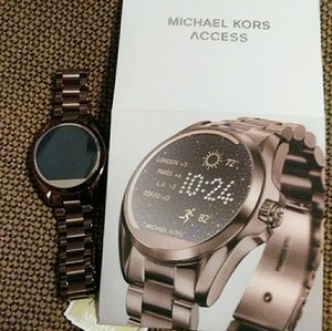 Michael Kors Smart Watch (Bradshaw)